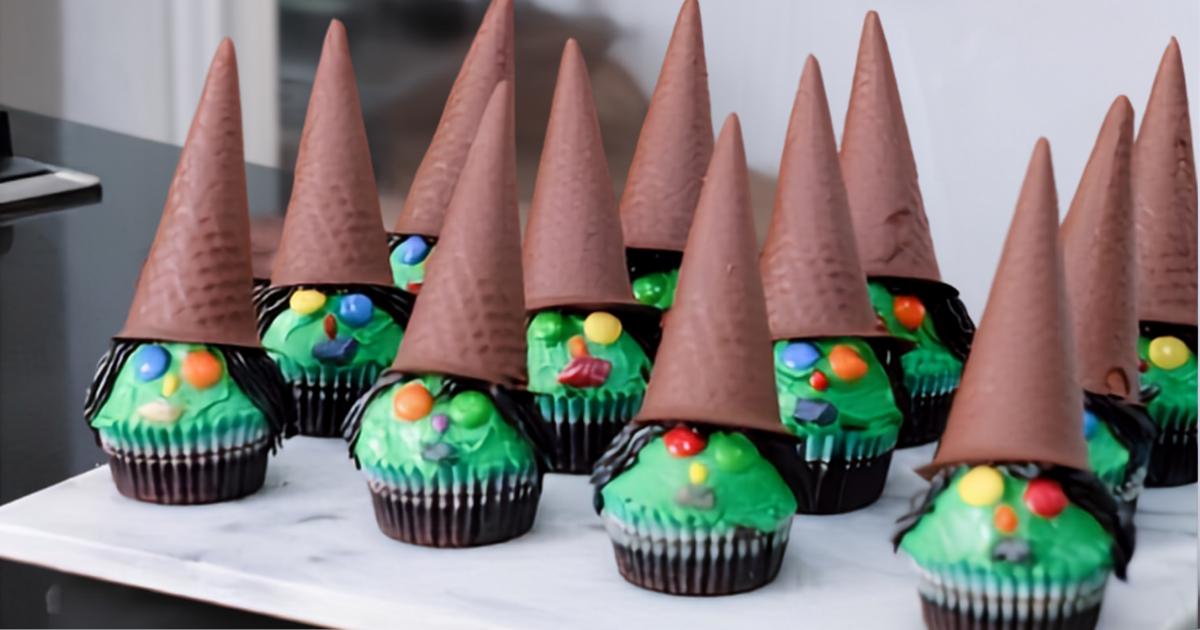 Halloween Witch Cupcakes